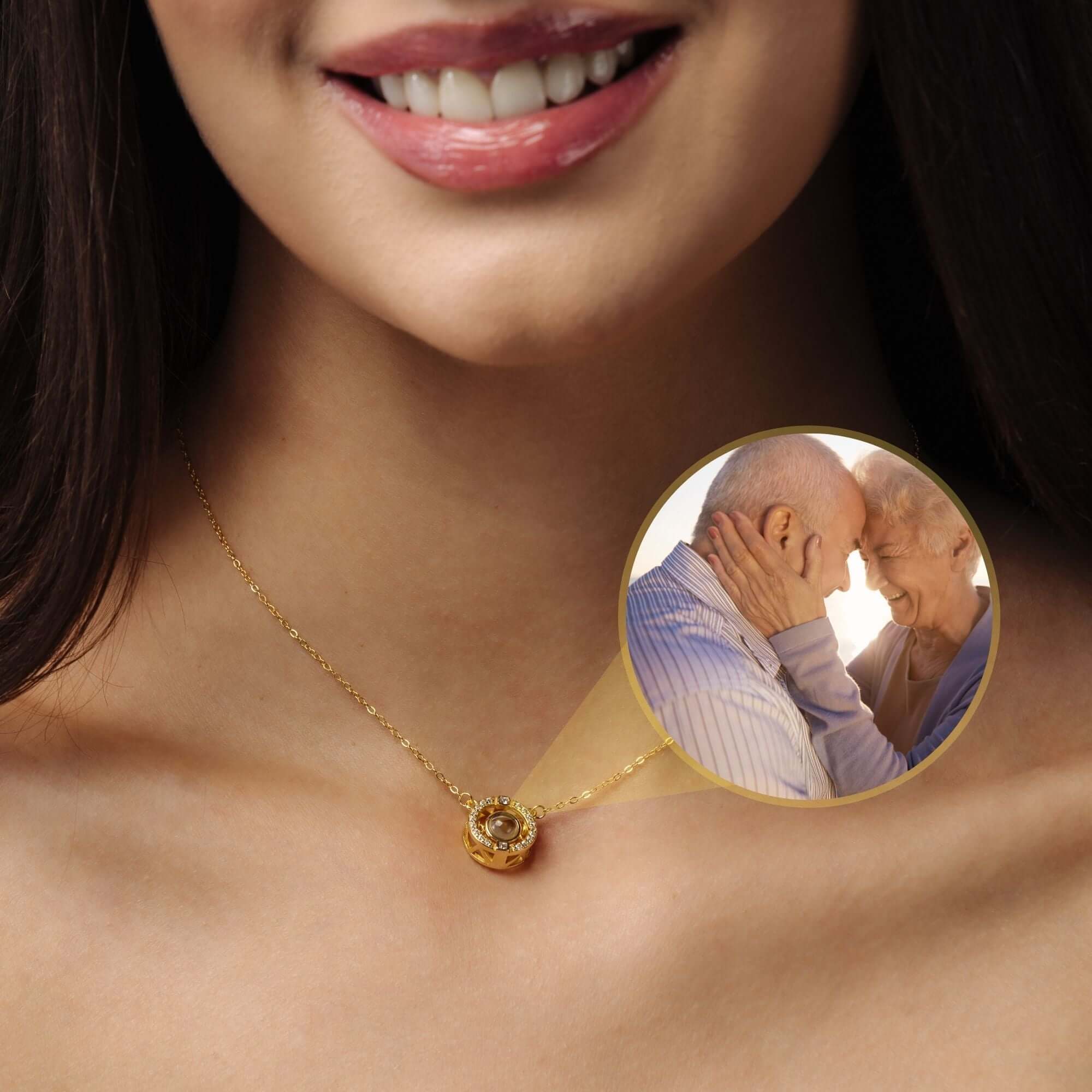 Circular Photo Necklace - Image 3