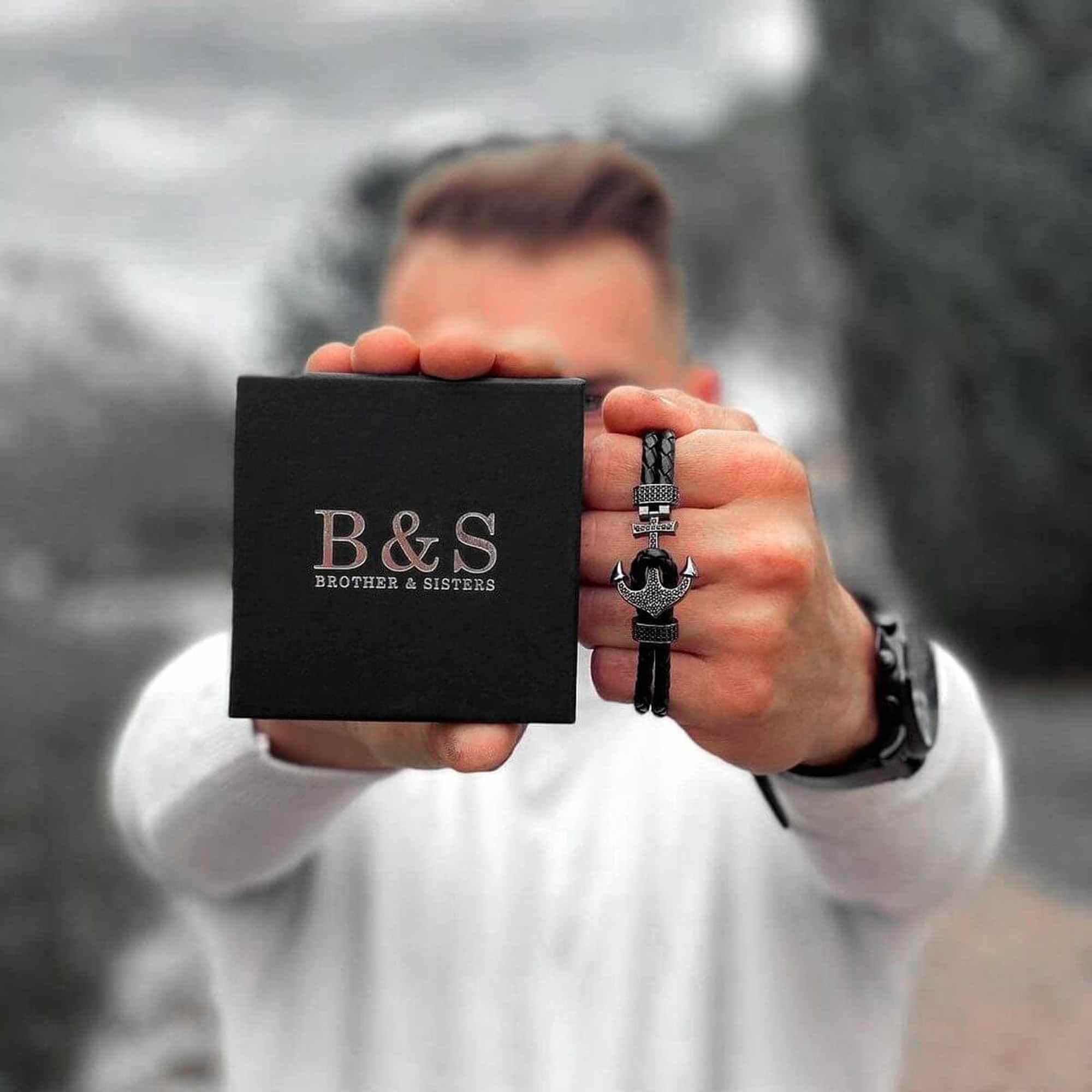 Black Anchor Bracelet - Image 2