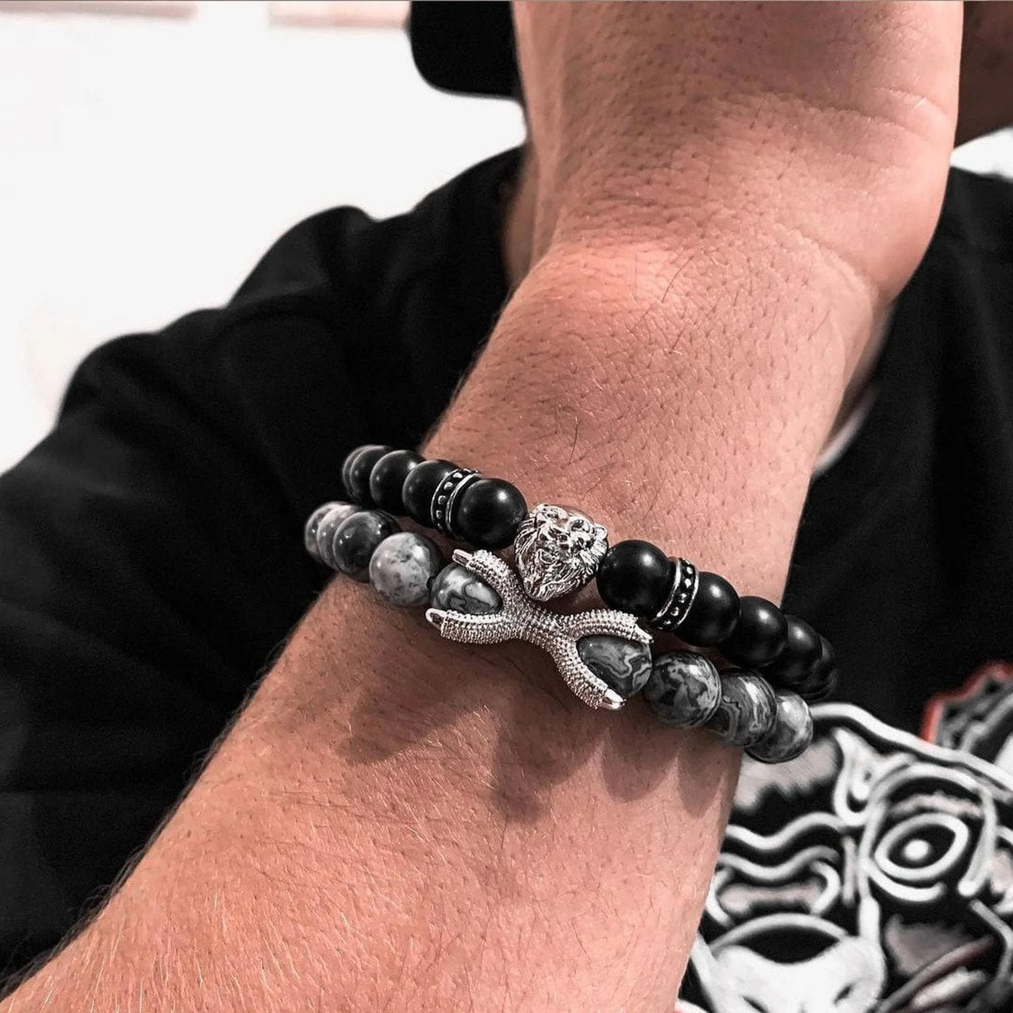 Black Lion with Black & Grey Stones Set - Image 2
