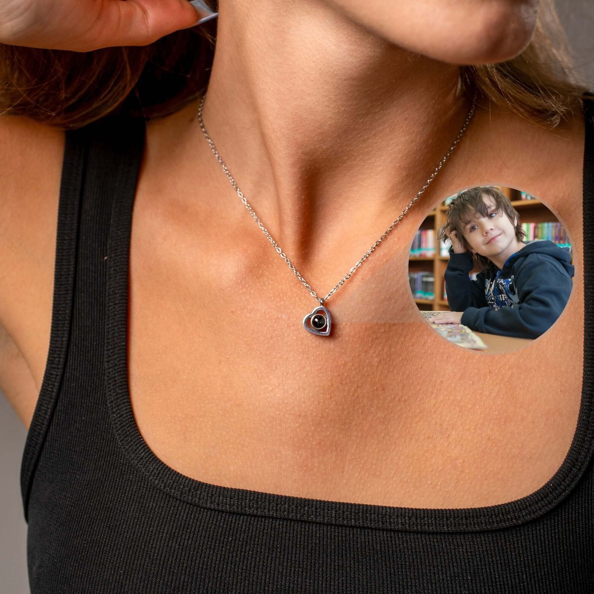 Heart Photo Necklace - Image 14