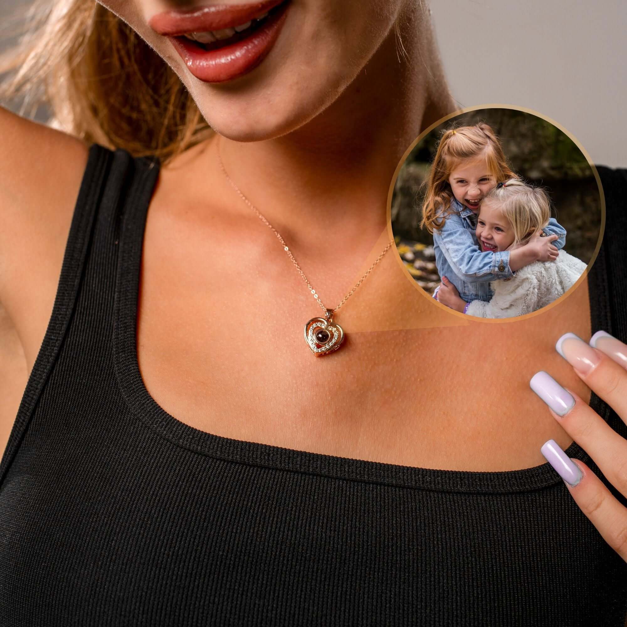 Hearts Photo Necklace - Image 3