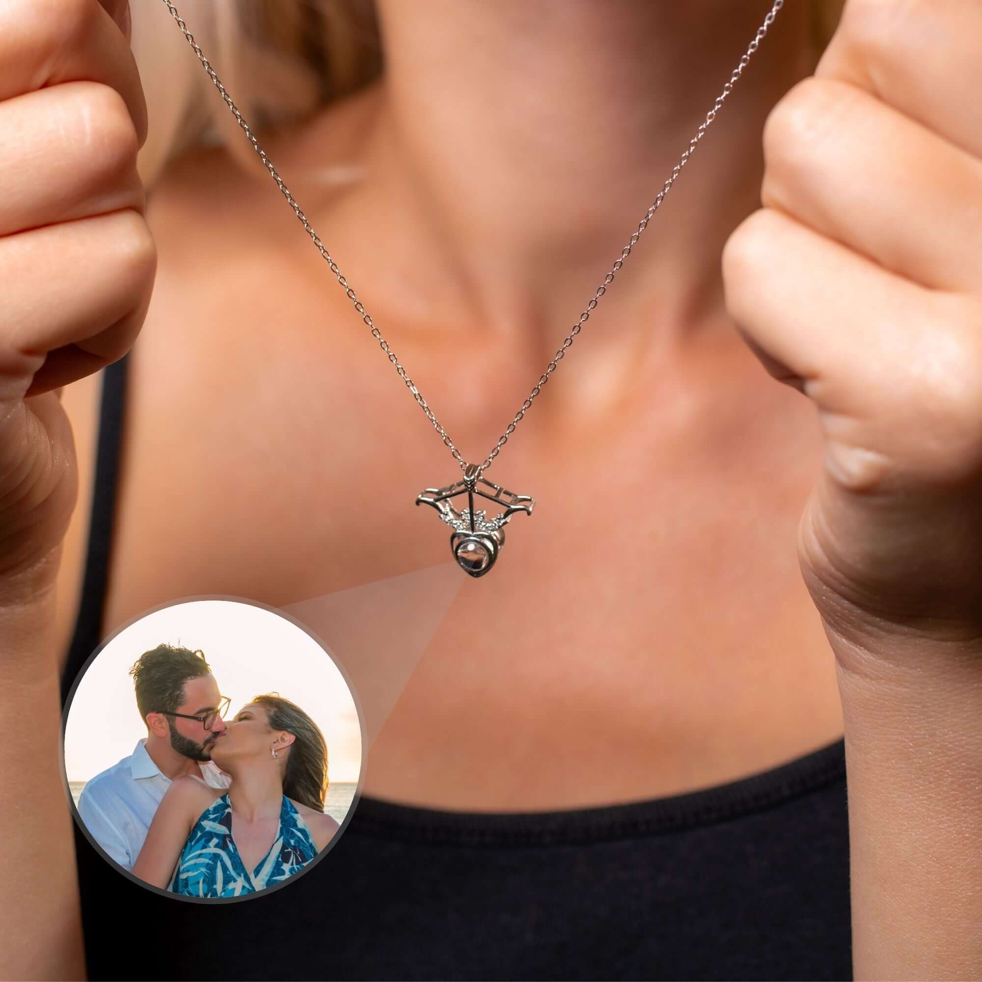 Horn Photo Necklace - Image 4