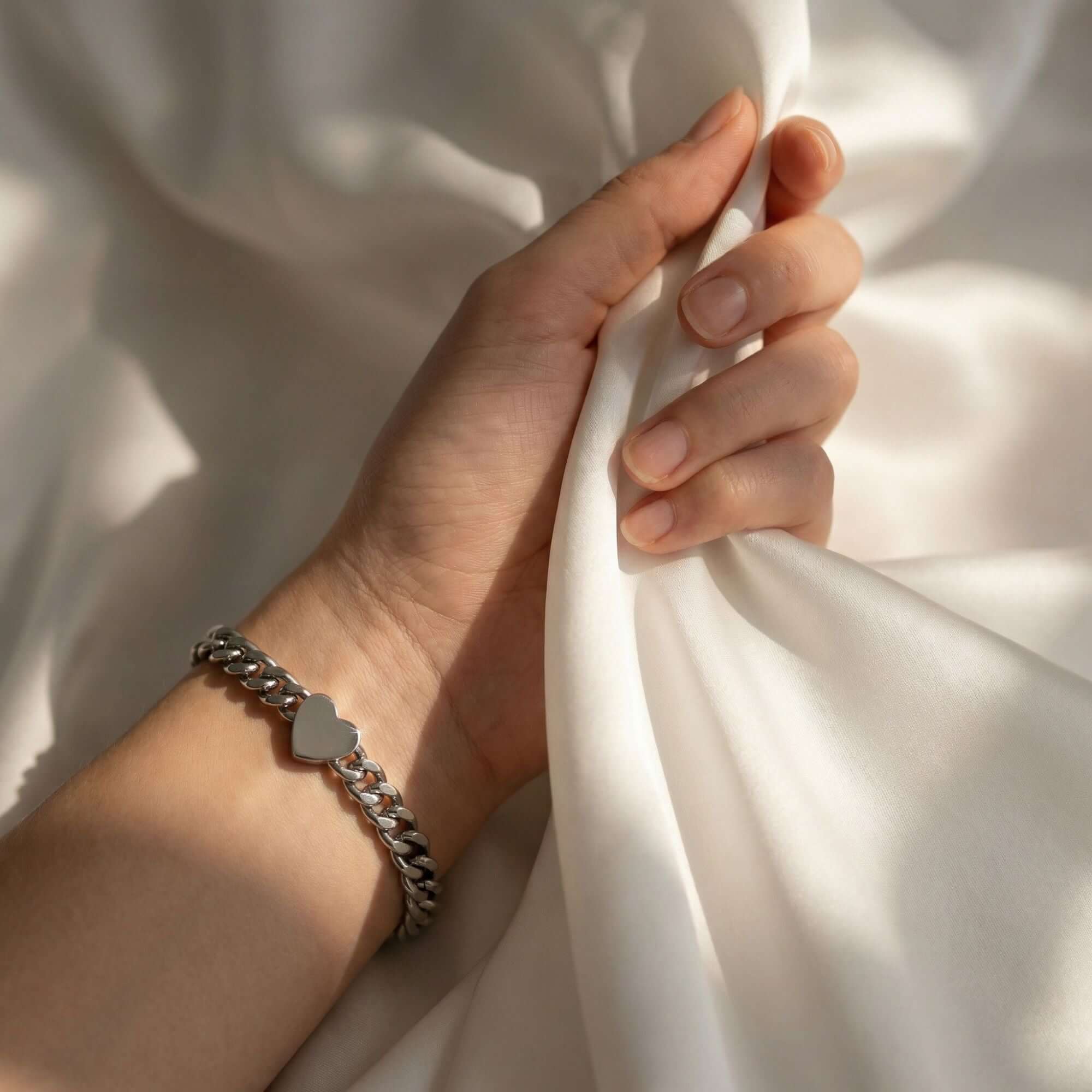 Love Couple Bracelet - Image 24