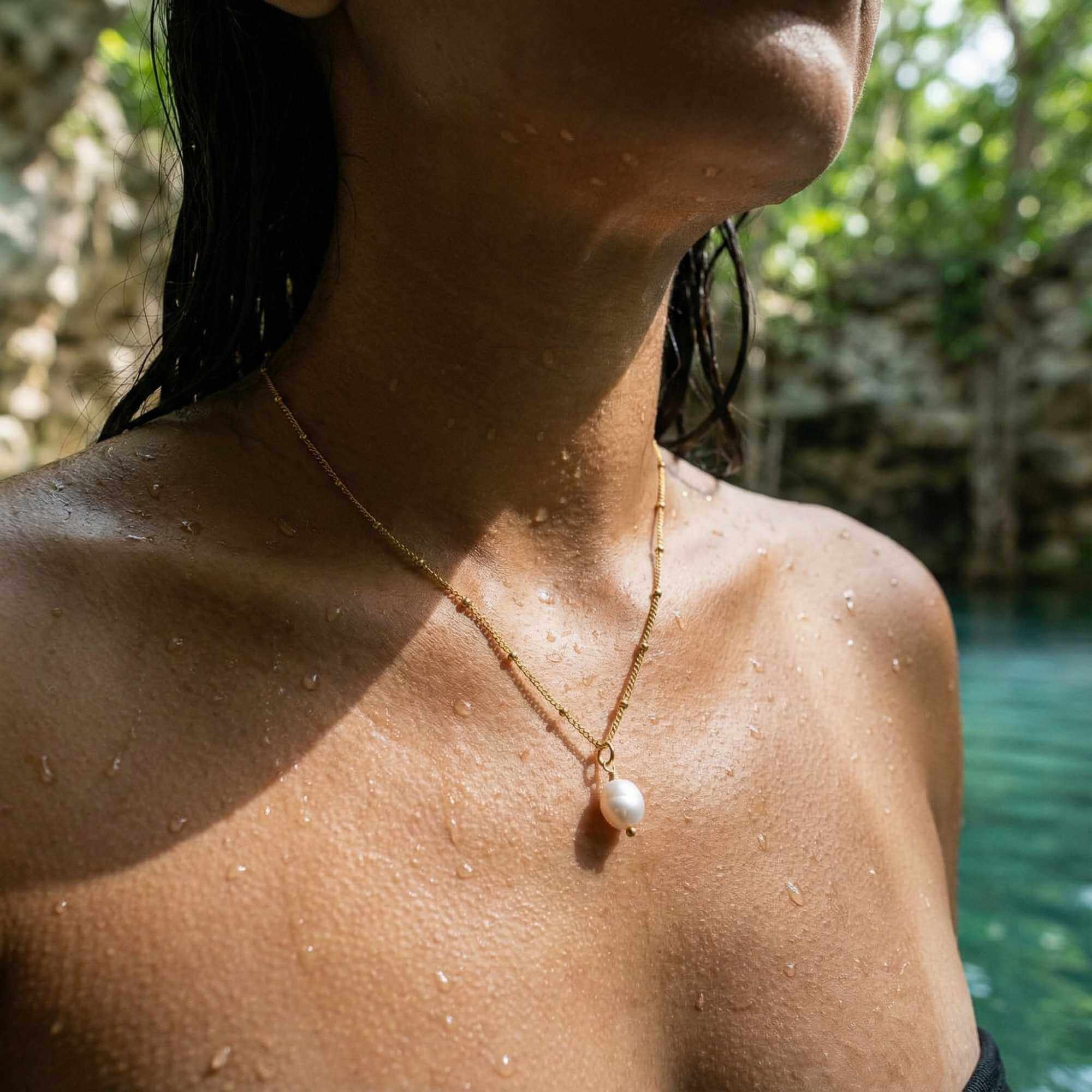 Pearl Drop Necklace - Image 7